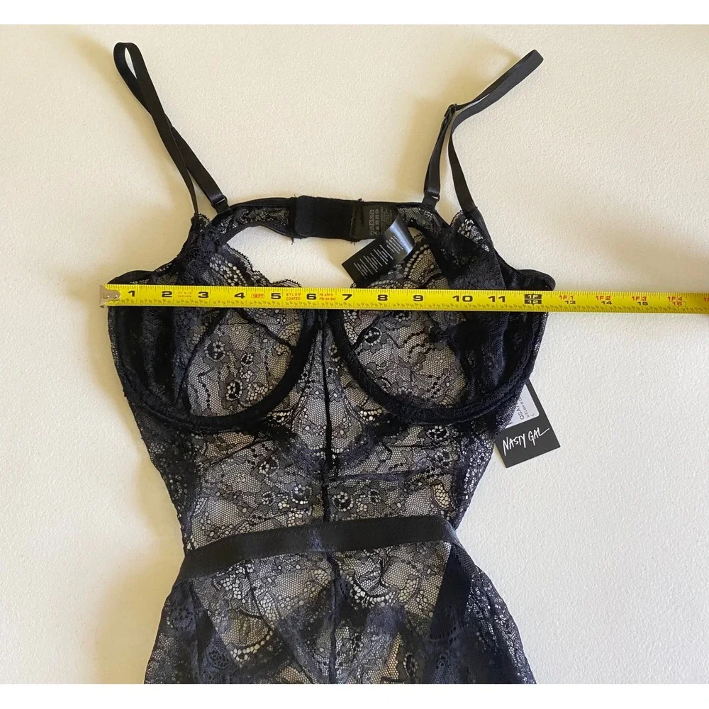 Nasty Gal Black Floral Lace Underwire Bodysuit Cutout Lingerie New Large - Picture 8 of 9